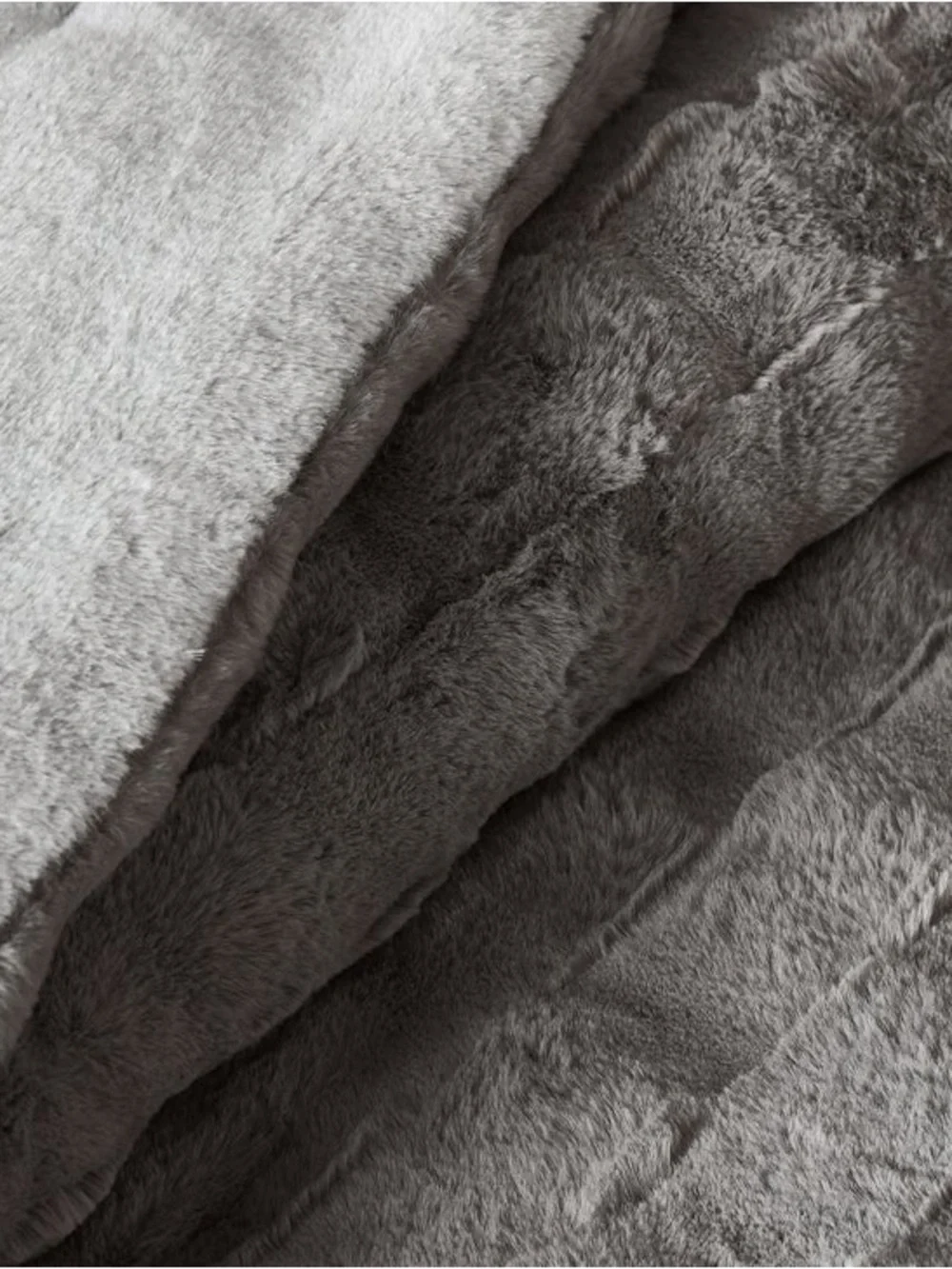 FRYE Faux Fur Comforter Set, 3-piece Set king size